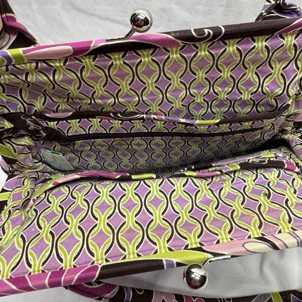 Vera Bradley Alice Loves‎ Me Purple Punch Kiss Lock Purse Bag Quilted Retired - Picture 9 of 14
